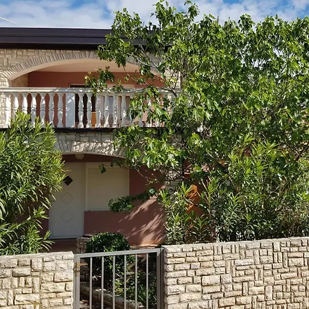 Apartment Sunset Vir